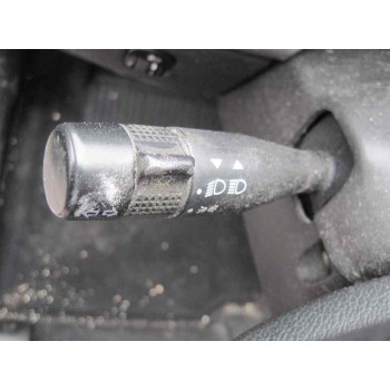 ford fiesta berlina (dx) del año 2001