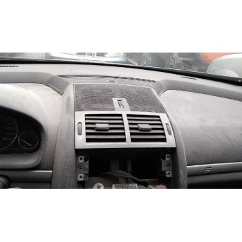 peugeot 407 del año 2004