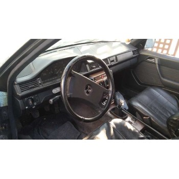 mercedes-benz clase e (w124) berlina del año 1985