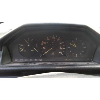 mercedes-benz clase e (w124) berlina del año 1985