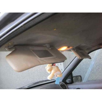 ford fiesta berlina del año 1996