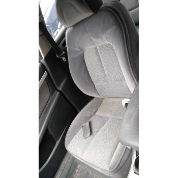 peugeot 407 del año 2004