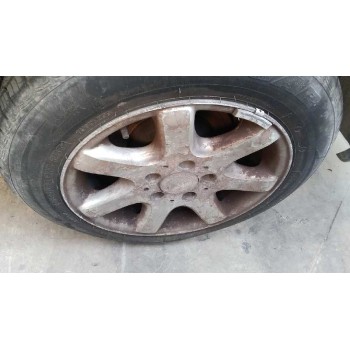 mercedes-benz clase e (w124) berlina del año 1985