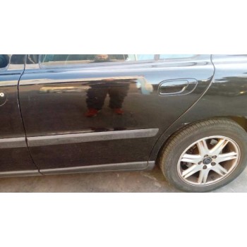 volvo s60 berlina del año 2000