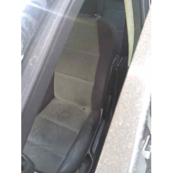 peugeot 307 berlina (s2) del año 2005