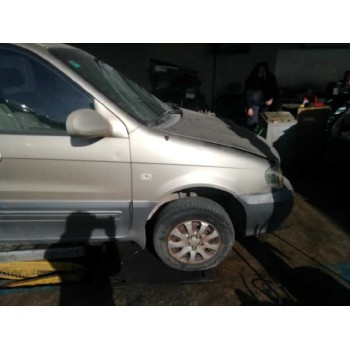 kia carnival ii del año 2004