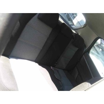 peugeot 307 berlina (s2) del año 2005