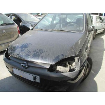 opel corsa c del año 2000