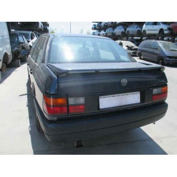 volkswagen passat berlina (312) del año 1989