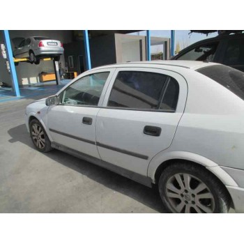 opel astra g berlina del año 1998