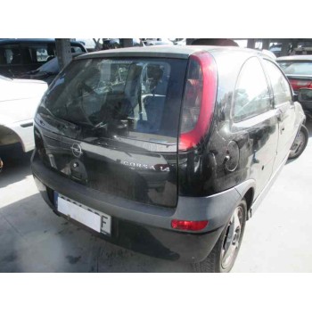 opel corsa c del año 2000