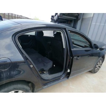 volkswagen passat berlina (3c2) del año 2010