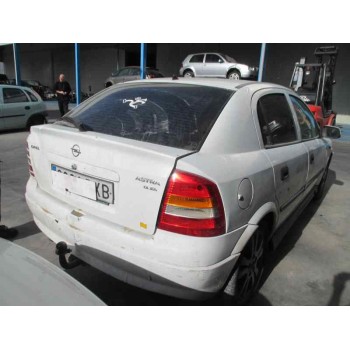 opel astra g berlina del año 1998