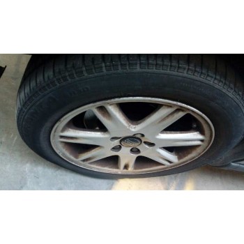 volvo s60 berlina del año 2000