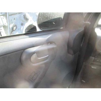 opel corsa c del año 2000