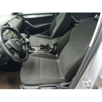 skoda octavia combi (5e5) del año 2015