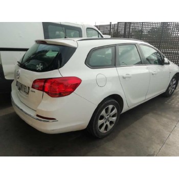 opel astra j sports tourer del año 2014
