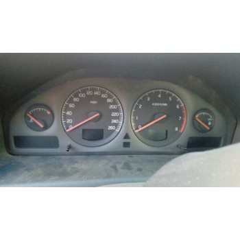 volvo s60 berlina del año 2000