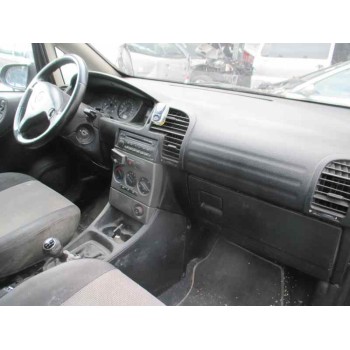 opel zafira a del año 2004