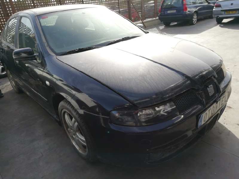 SEAT LEON (1M1)
