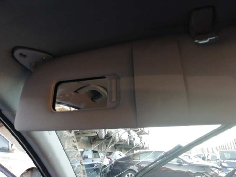 Recambio de parasol izquierdo para bmw serie 1 berlina (e81/e87) 116i referencia OEM IAM 71205599  