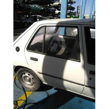 peugeot 205 berlina del año 1987