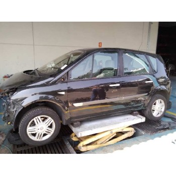 renault scenic ii del año 2004