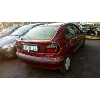 renault megane i berlina hatchback (ba0) del año 1997