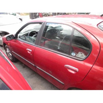 nissan primera berlina (p11) del año 1999