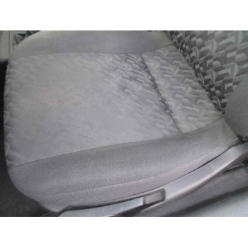 opel astra g berlina del año 2002