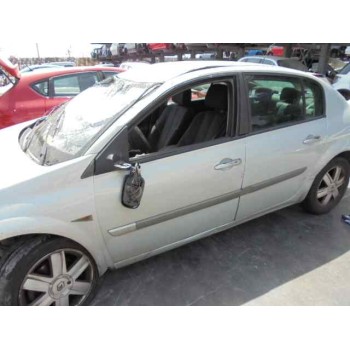 renault megane ii classic berlina del año 2004