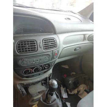 renault scenic (ja..) del año 2002