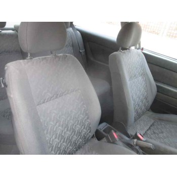 opel astra g berlina del año 2002