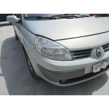 renault scenic ii del año 2003