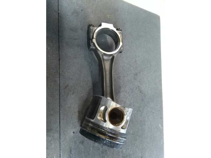 Recambio de piston para volkswagen golf v berlina (1k1) sportline referencia OEM IAM BXE  