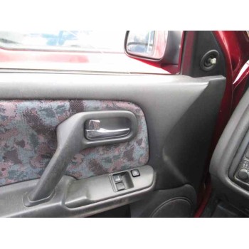 nissan primera berlina (p11) del año 1999