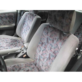 nissan primera berlina (p11) del año 1999