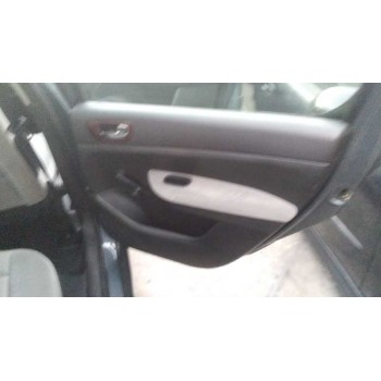 peugeot 307 berlina (s2) del año 2006