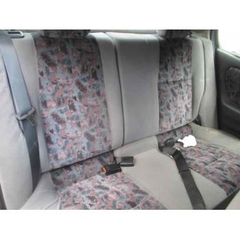 nissan primera berlina (p11) del año 1999