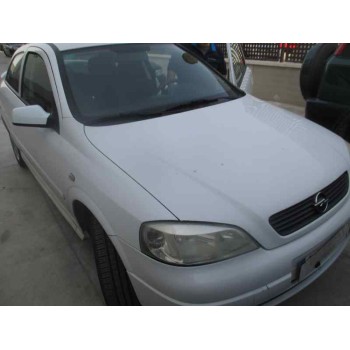 opel astra g berlina del año 2002