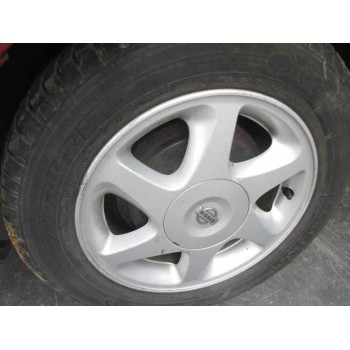 nissan primera berlina (p11) del año 1999