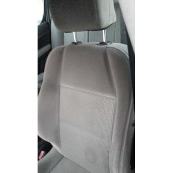 peugeot 307 berlina (s2) del año 2006