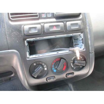 nissan primera berlina (p11) del año 1998