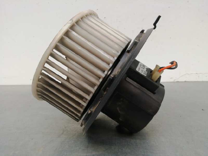 Recambio de motor calefaccion para daewoo matiz cd referencia OEM IAM 612412  2 CABLES