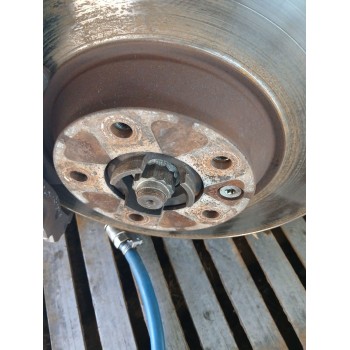 Recambio de mangueta delantera izquierda para audi q7 (4lb) 3.0 tdi quattro referencia OEM IAM   