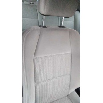 peugeot 307 berlina (s2) del año 2006