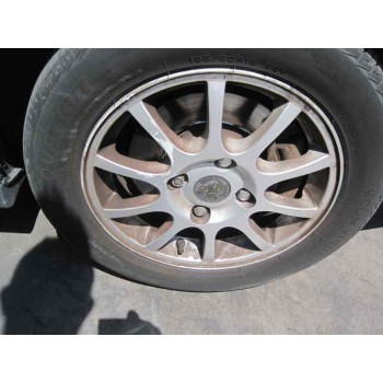 volvo v40 familiar del año 2001