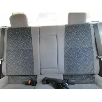 nissan primera berlina (p11) del año 1998