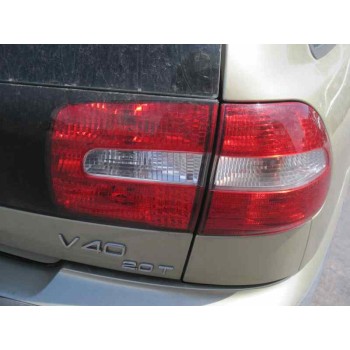 volvo v40 familiar del año 2001