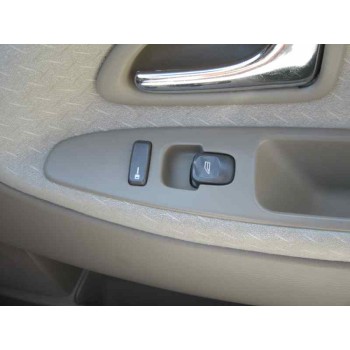 volvo v40 familiar del año 2001